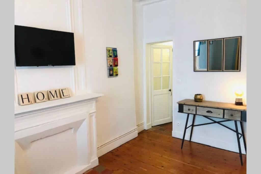 Au Coeur Du Vieux Bayeux, Logement De Charme公寓 外观 照片