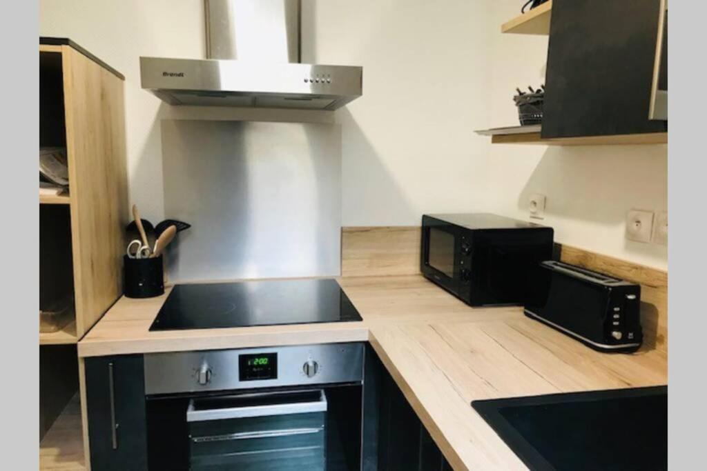 Au Coeur Du Vieux Bayeux, Logement De Charme公寓 外观 照片